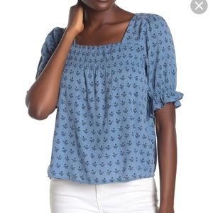 Lucky Brand Blouse Size SP Smocked Square Neck Printed Blue Floral